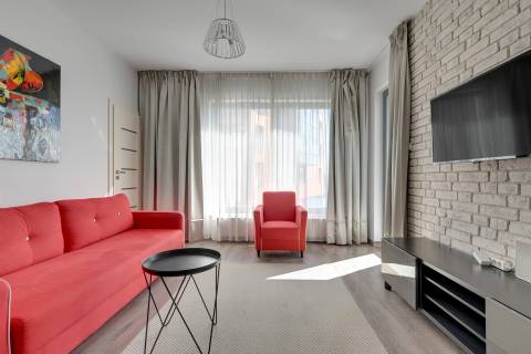 Blue Mandarin Riverside