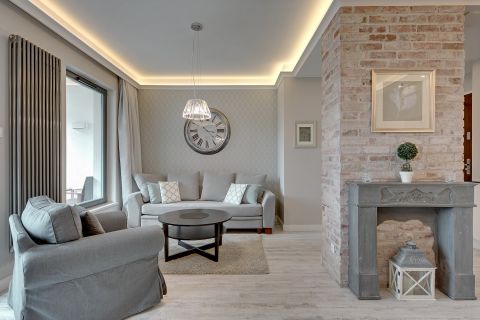 Blue Mandarin Riverside