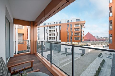 Blue Mandarin Riverside