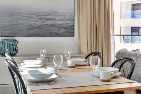 Blue Mandarin Riverside