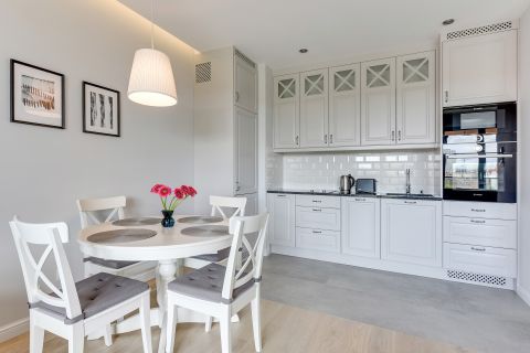 Blue Mandarin Riverside