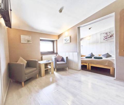 Krupówki 19-zarezerwuj On-line